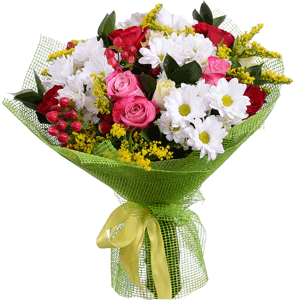 Arrangement of Kenyan roses and chrysanthemum with delivery Novokuznetsk