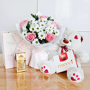 Gift set "Provence Aroma with candies, tea and teddy bear" with delivery Novokuznetsk