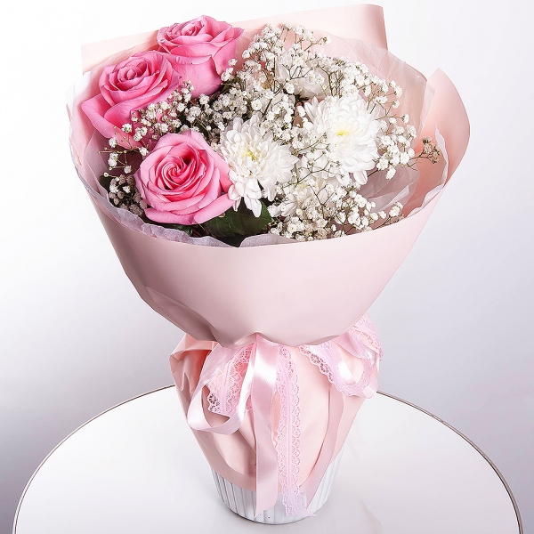 Rose Pink 50 cm Ecuador (Chelo, Hermosa, Novia, Titanik, Engagement, Pink Mondiale) - 3, Gypsophila - 3, Baltica White Spray Chrysanthemum - 1, Wrapping Paper