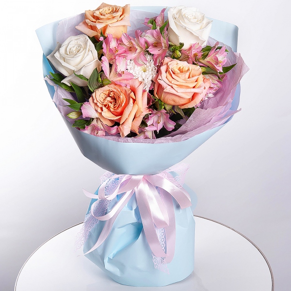 Pink-orange rose Phoenix 50 cm - 4, White rose 50 cm Ecuador - 3, Baltica White Spray Chrysanthemum - 1, Alstromeria white, soft pink - 8, Wrapping Paper