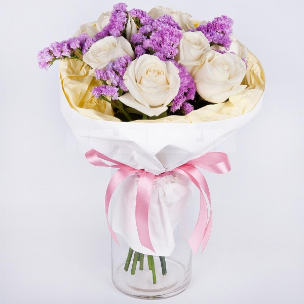 Роза белая 50 см - 9, Статица розовая, Современная упаковка