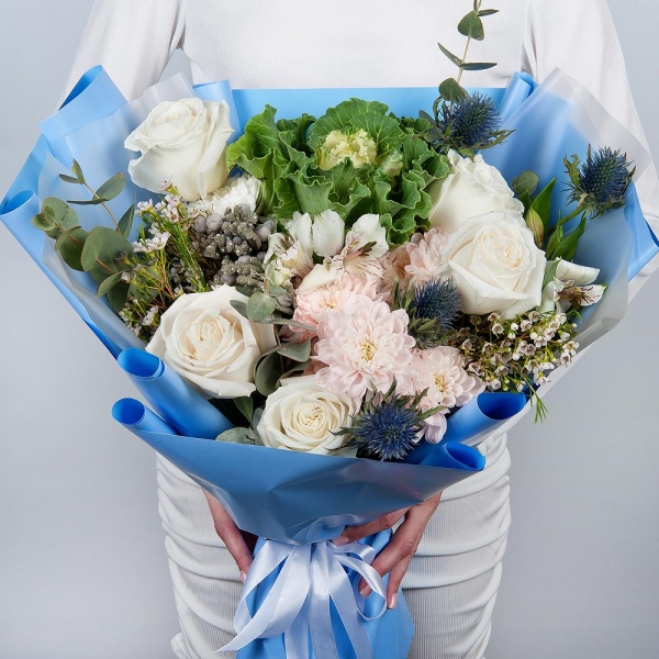 White rose 50 cm - 9, Baltica Pink Spray Chrysanthemum - 3, Alstromeria white, soft pink - 2, Brassica, Eryngium, Brunia Green Lanuginosa (1 pc.), Waxflower (1 pc.), Eucalyptus, Wrapping Paper