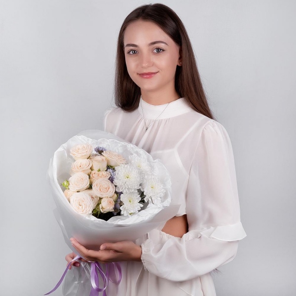 Peony sprayrose - 2, Baltica White Spray Chrysanthemum - 2, Blue Statice, Wrapping Paper