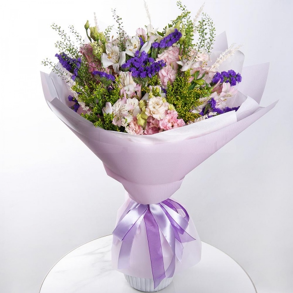 Pink Lisianthus (Eustoma) - 3, Alstromeria white, soft pink - 8, Blue Statice, Solidago (1 pc.), Green bell (1 pc.), Dried flowers in assortment, Wrapping Paper